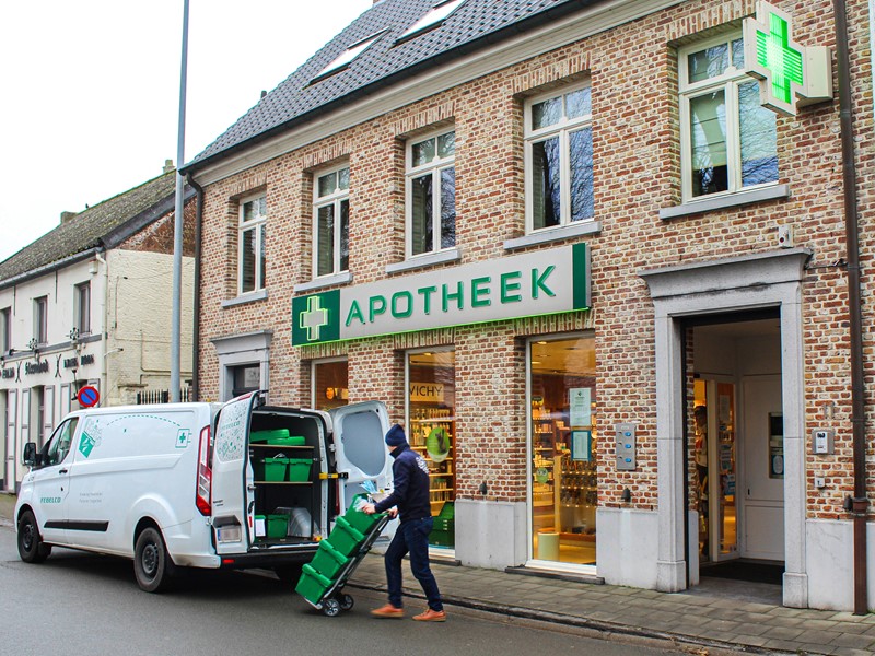 Febelco is een coöperatieve groothandelaar-verdeler van (para)farmaceutische producten.